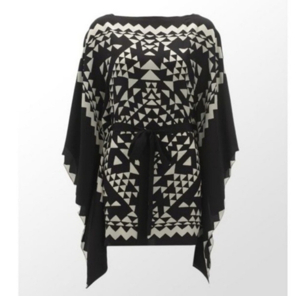 BCBGMaxAzria Tribal Print Kaftan Black and White - Picture 2 of 14